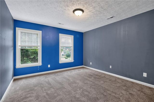 1265 Springwell PL, Newport News, VA 23608
