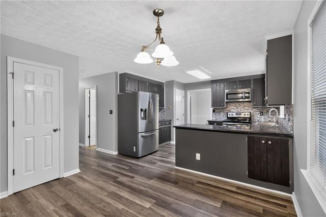 1265 Springwell PL, Newport News, VA 23608