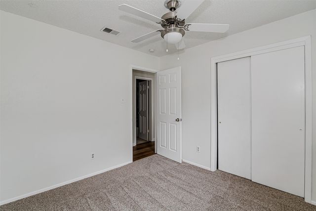 207 Stefanie Street, Burleson, TX 76028