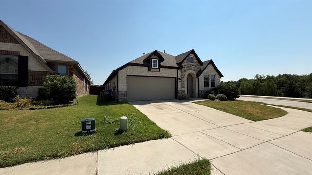 204 Rosewood Drive, Lavon, TX 75166
