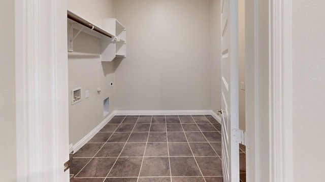 204 Rosewood Drive, Lavon, TX 75166