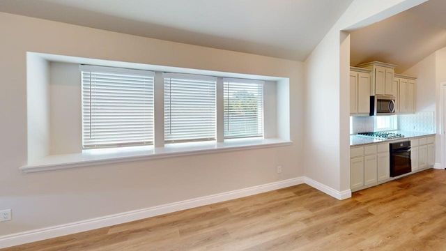 204 Rosewood Drive, Lavon, TX 75166