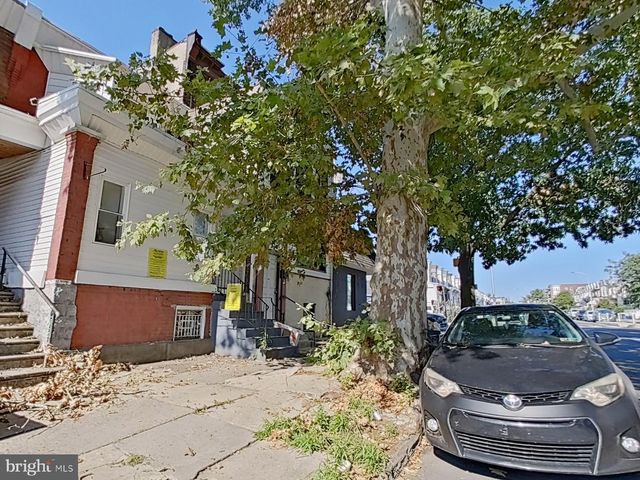 5744 CHESTNUT ST, Philadelphia, PA 19139
