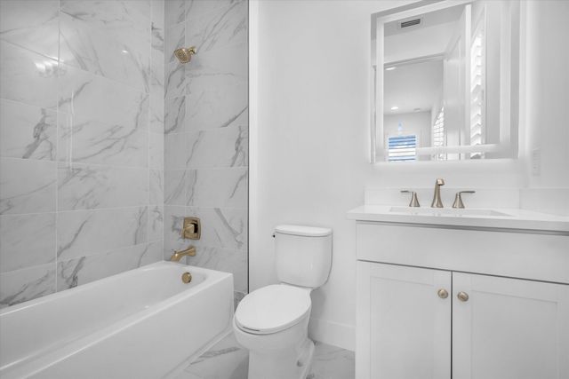 13482 Artisan Circle, Palm Beach Gardens, FL 33418