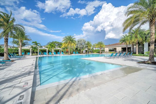 13482 Artisan Circle, Palm Beach Gardens, FL 33418