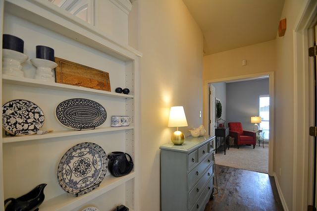 704 Cardinal Dr, Kerrville, TX 78028