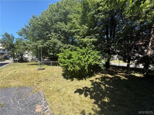 477 Riley Street, Buffalo, NY 14208