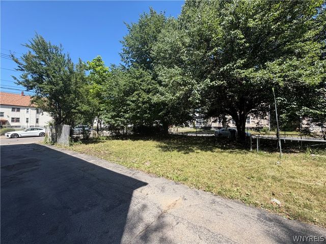 477 Riley Street, Buffalo, NY 14208