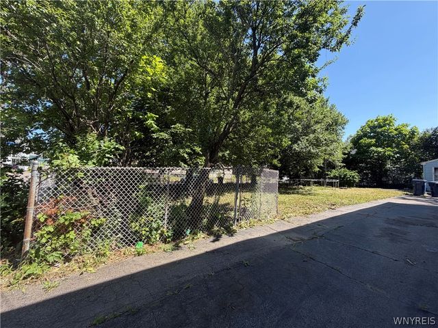 477 Riley Street, Buffalo, NY 14208