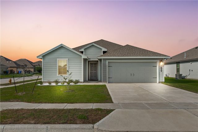 7702 Spiderman Dr, Corpus Christi, TX 78414