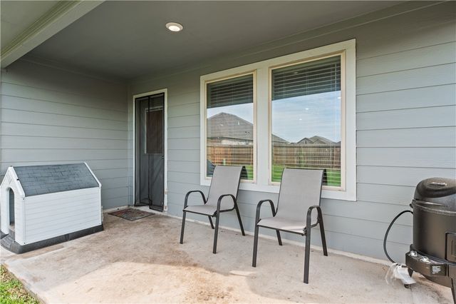 7702 Spiderman Dr, Corpus Christi, TX 78414
