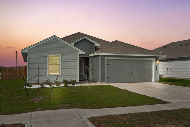 7702 Spiderman Dr, Corpus Christi, TX 78414