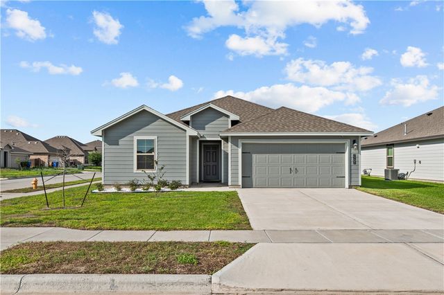 7702 Spiderman Dr, Corpus Christi, TX 78414