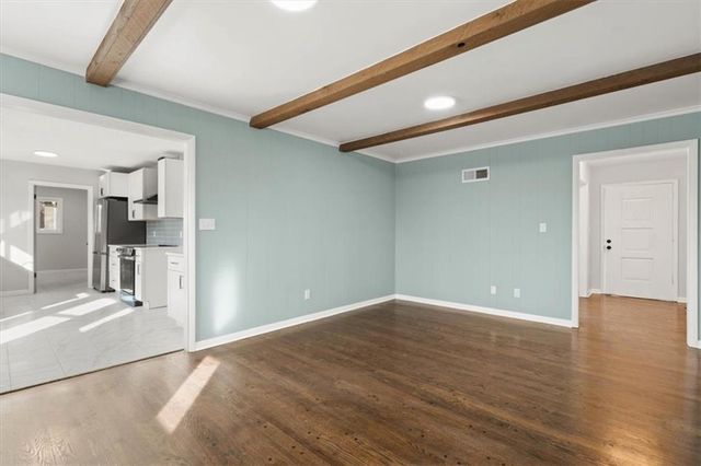 8404 Willow Way, Raytown, MO 64138