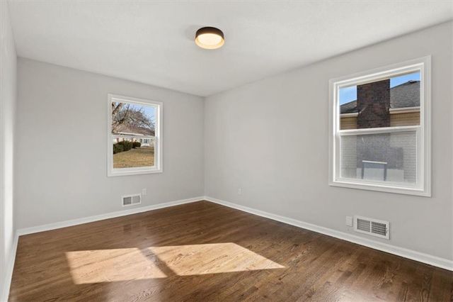 8404 Willow Way, Raytown, MO 64138