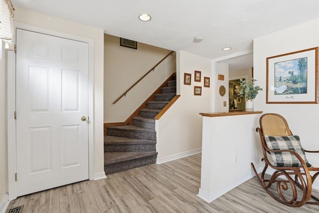 26 Valley Rd 26, Lynn, MA 01902