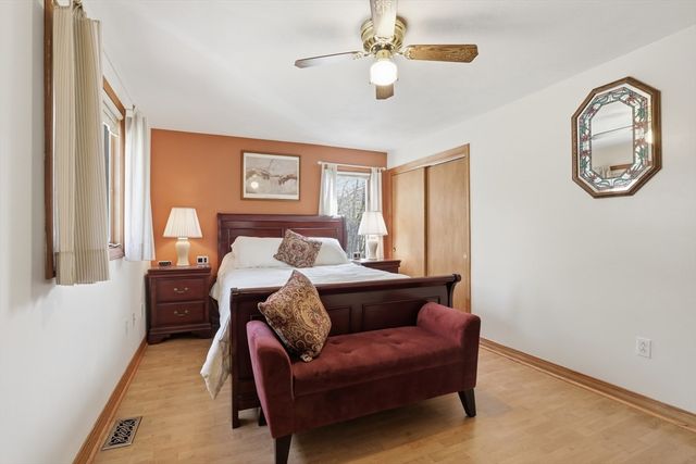 26 Valley Rd 26, Lynn, MA 01902