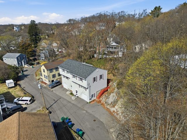 26 Valley Rd 26, Lynn, MA 01902