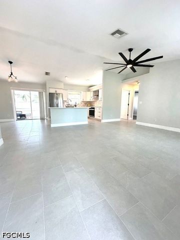 1314 SE 11th ST, Cape Coral, FL 33990