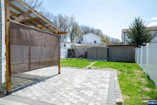 4 Augusta Street, Elmwood Park, NJ 07407