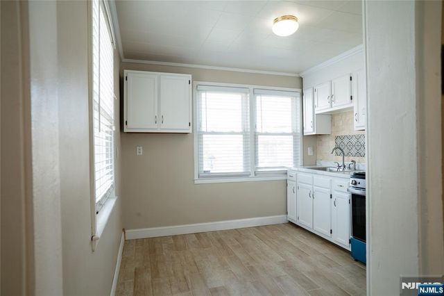 4 Augusta Street, Elmwood Park, NJ 07407