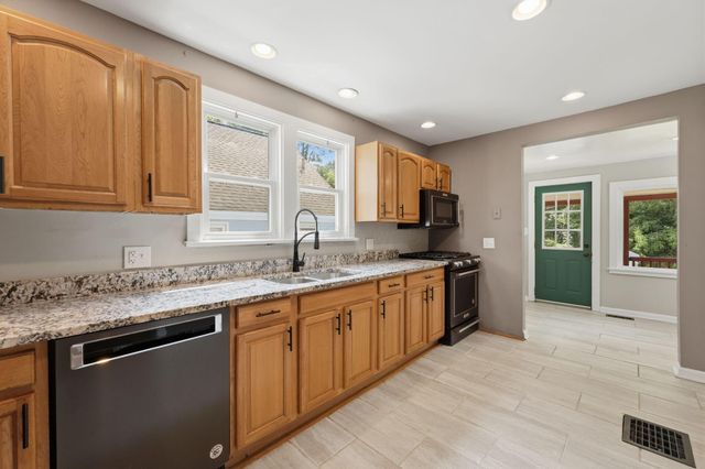 367 W Kanawha Avenue, Columbus, OH 43214