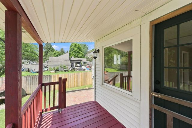 367 W Kanawha Avenue, Columbus, OH 43214
