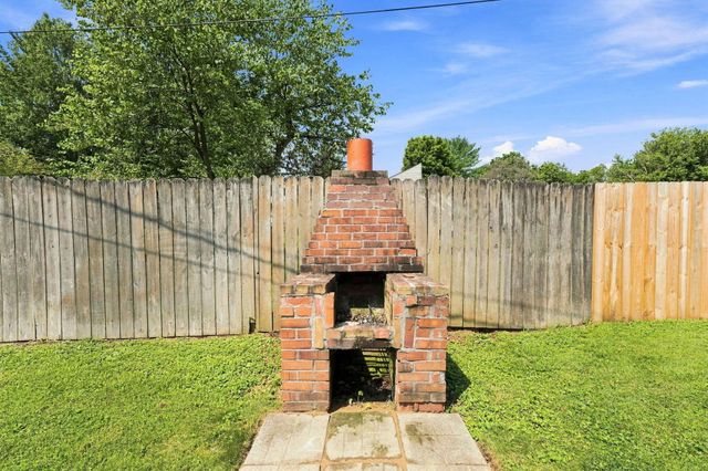 367 W Kanawha Avenue, Columbus, OH 43214