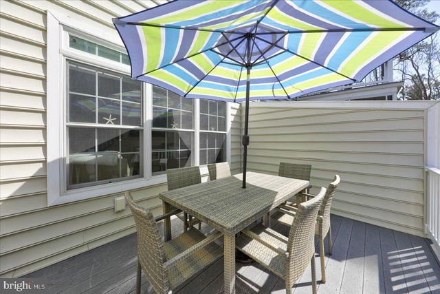 18 OCEAN MIST DR, Ocean View, DE 19970