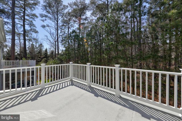 18 OCEAN MIST DR, Ocean View, DE 19970