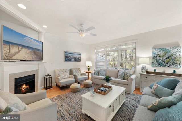 18 OCEAN MIST DR, Ocean View, DE 19970