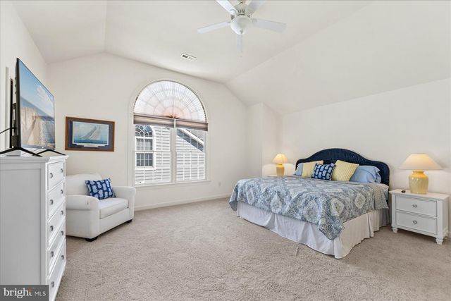 18 OCEAN MIST DR, Ocean View, DE 19970