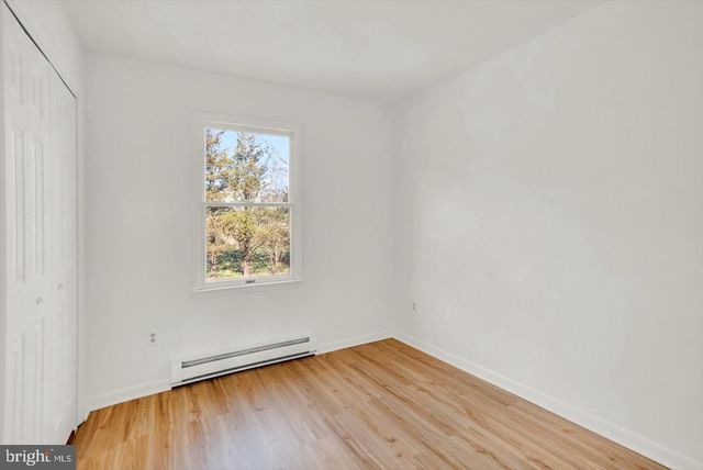 5400 CURLEY HILL RD, Pipersville, PA 18947