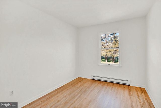 5400 CURLEY HILL RD, Pipersville, PA 18947