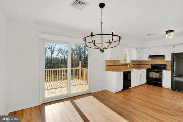 5400 CURLEY HILL RD, Pipersville, PA 18947
