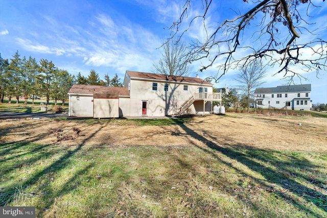 5400 CURLEY HILL RD, Pipersville, PA 18947