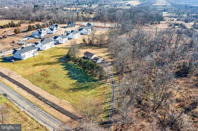 5400 CURLEY HILL RD, Pipersville, PA 18947