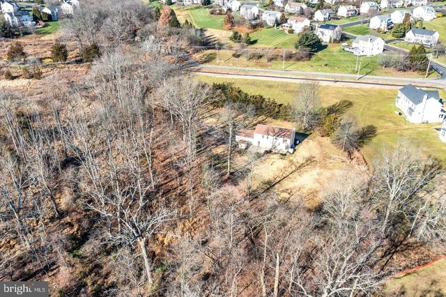 5400 CURLEY HILL RD, Pipersville, PA 18947