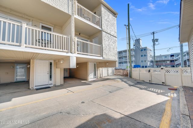 2 Second Avenue 1, Ortley Beach, NJ 08751