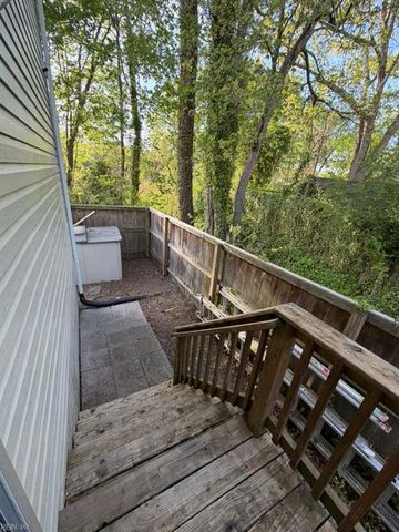 2300 Fearer AVE, Norfolk, VA 23509