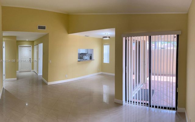 6361 NW 170th Lane, Hialeah, FL 33015