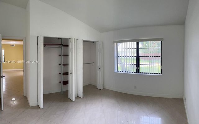 6361 NW 170th Lane, Hialeah, FL 33015