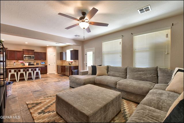 12656 FAIR OAKS Court, Horizon City, TX 79928