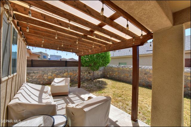 12656 FAIR OAKS Court, Horizon City, TX 79928