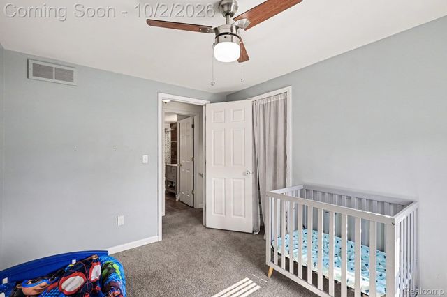 24055 Manila Street, Clinton Charter Township, MI 48035