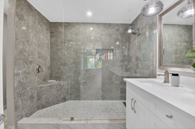 7685 Lexington Club Boulevard A, Delray Beach, FL 33446