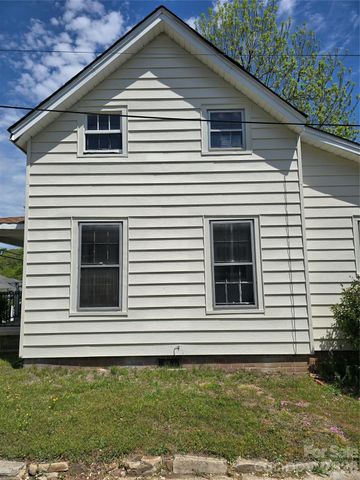 184 Cabarrus Avenue E, Concord, NC 28025
