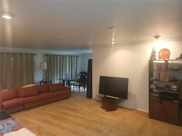 150 Old Fairburn Close SW, Atlanta, GA 30331