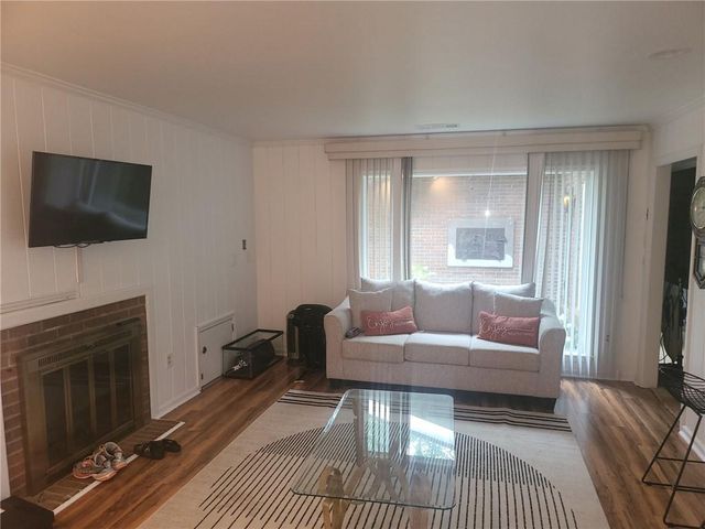 150 Old Fairburn Close SW, Atlanta, GA 30331