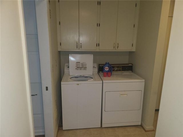 150 Old Fairburn Close SW, Atlanta, GA 30331